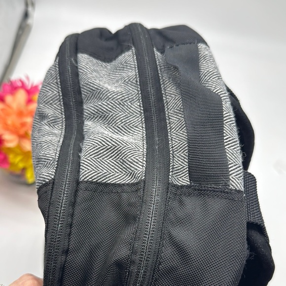 Timbuk2 Black and Red Men's Backpack TOT7792 - Picture 9 of 15